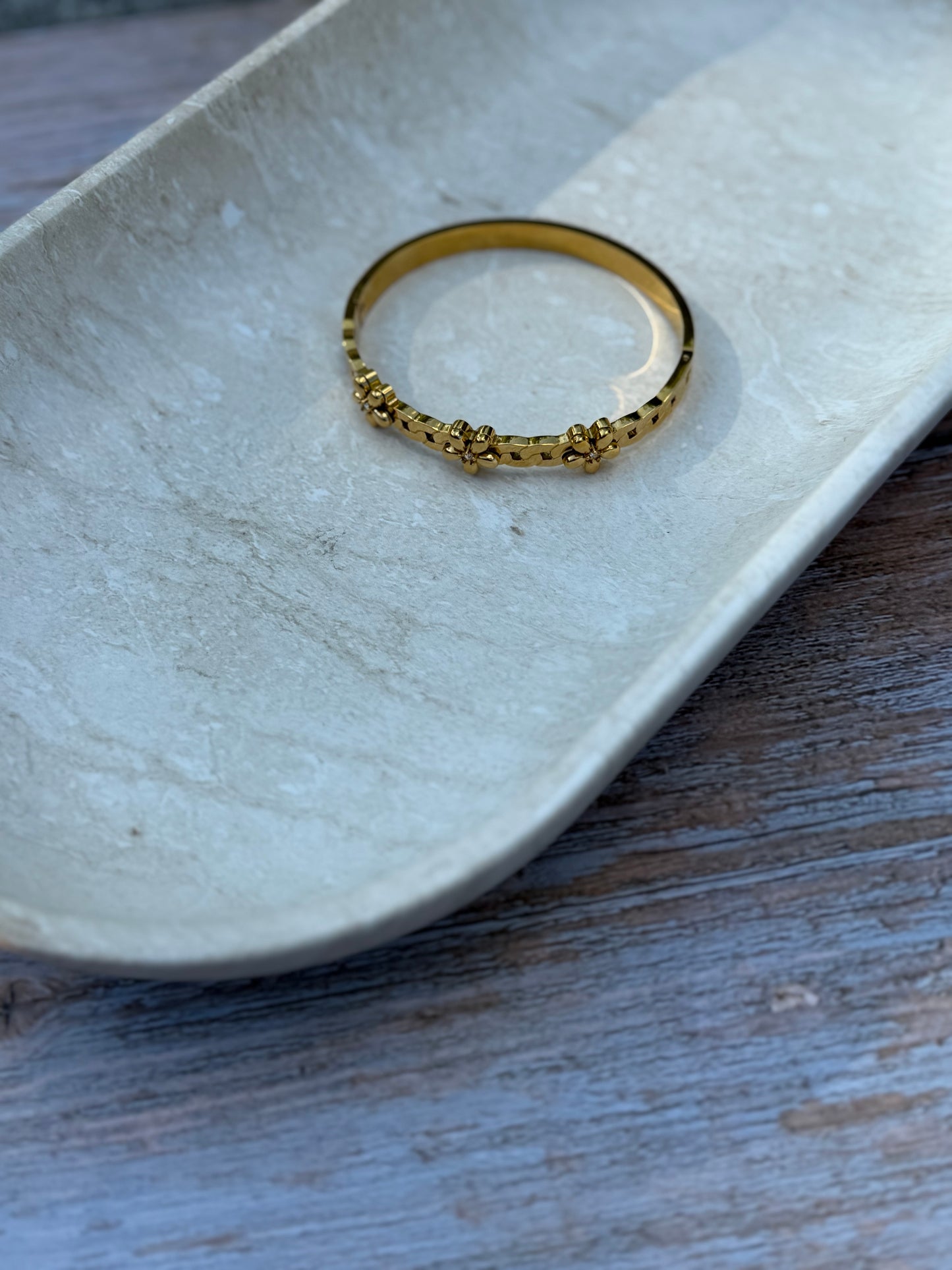 Flower cuff bracelet