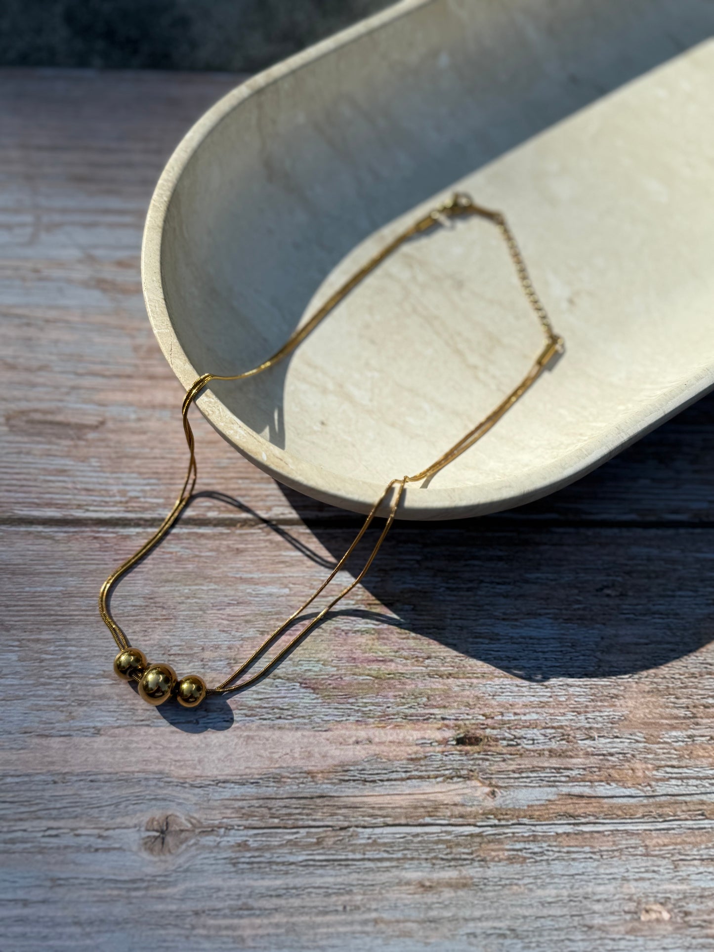 Velora Necklace