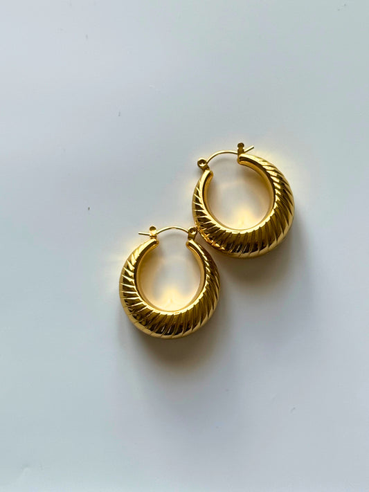 Ines Hoops