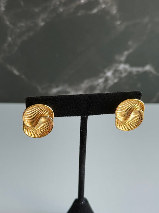 Lisa Earring