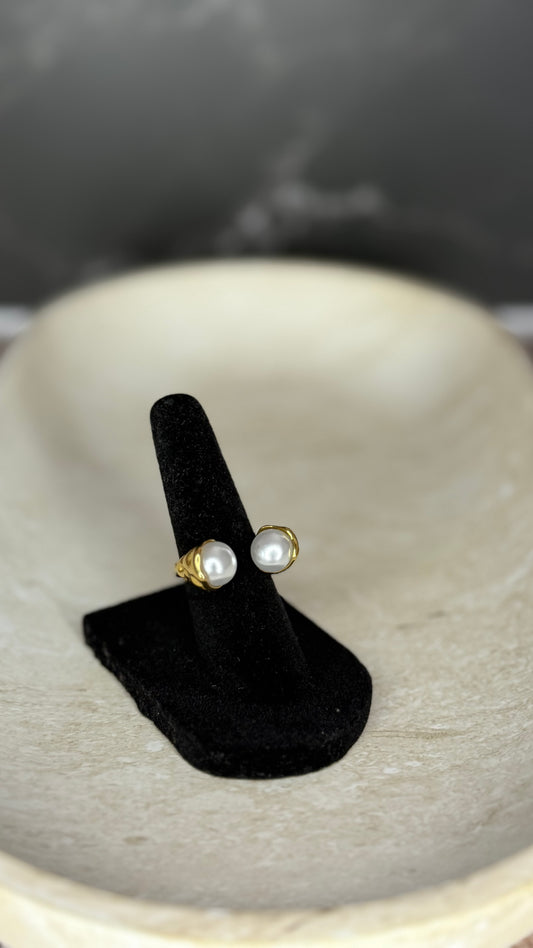 Golden pearl ring